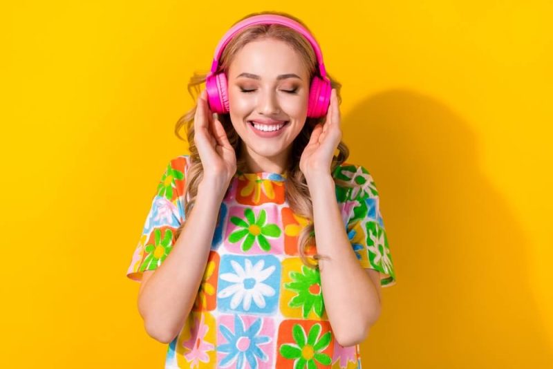 Idei de tricouri personalizate: Designuri care atrag priviri și spun o poveste