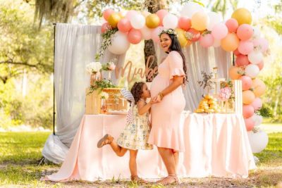 Cadouri baby shower - oferă cele mai apreciate daruri 