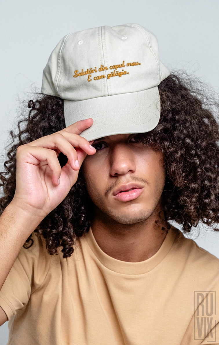 Șepci Vintage Brodate, ⁠Șapcă brodată Salutări din capul meu – model vintage unisex, ruvix.ro