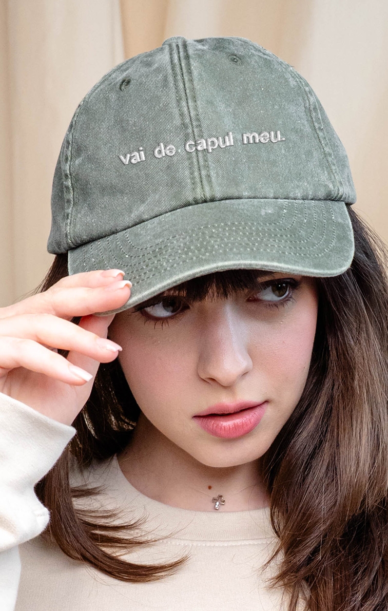 Șepci Vintage Brodate, Șapcă brodată Vai de capul meu – model urban ironic unisex, ruvix.ro
