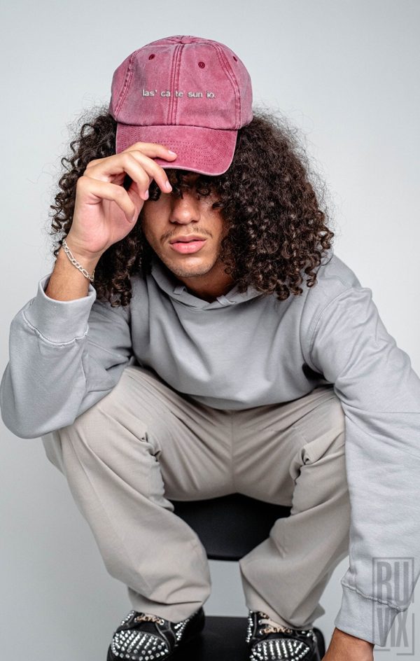 Șepci, Șapcă brodată Las’ că te sun io – model vintage ironic unisex, ruvix.ro