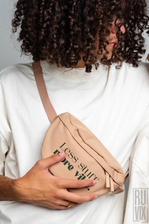 Borsetă „Less stuff, more vibe” – accesoriu minimalist unisex, 2, ruvix.ro