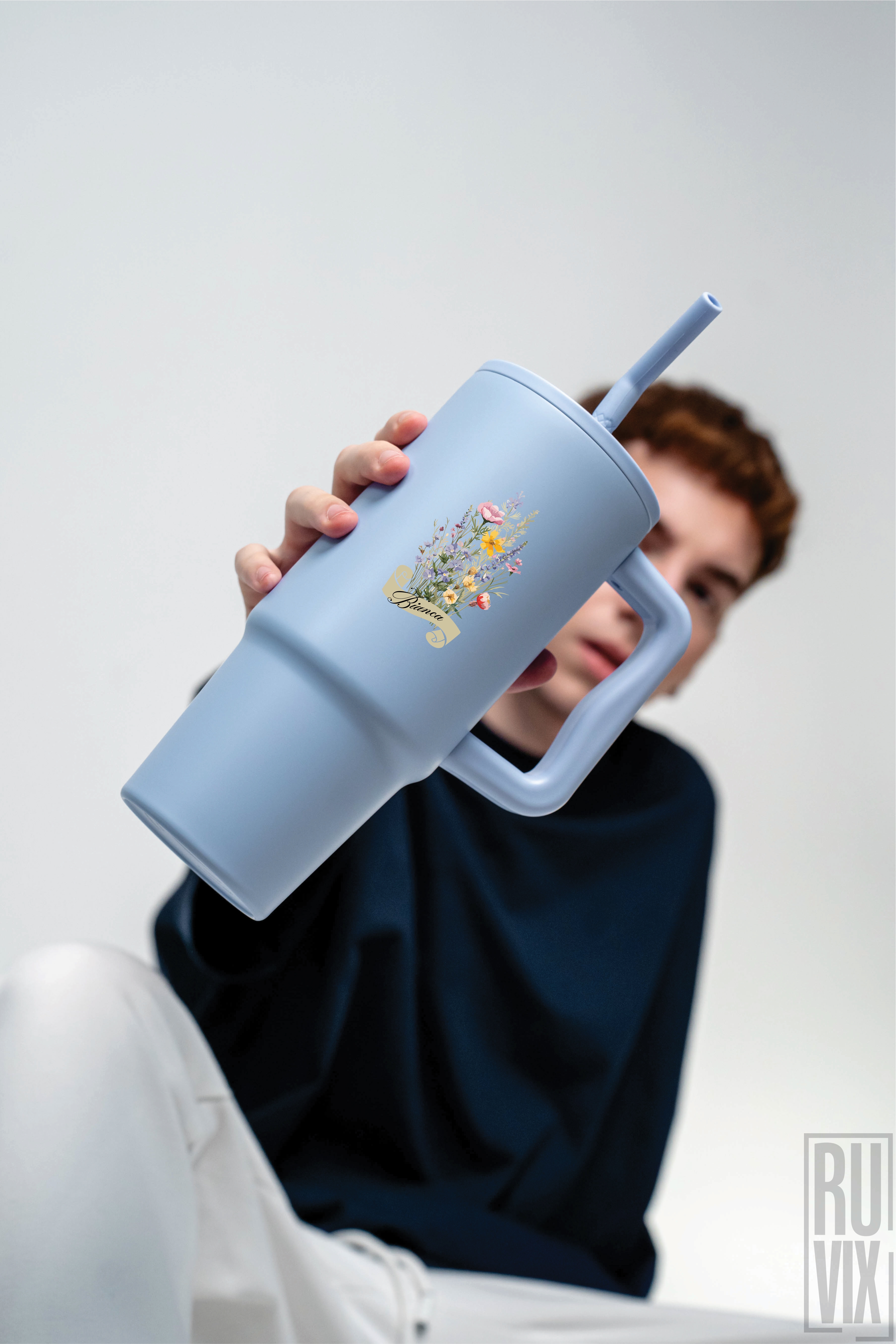 Cana termo premium 900ml , Flori de câmp - Cana termo premium, din inox reciclat 900ml – tumbler eco, ruvix.ro