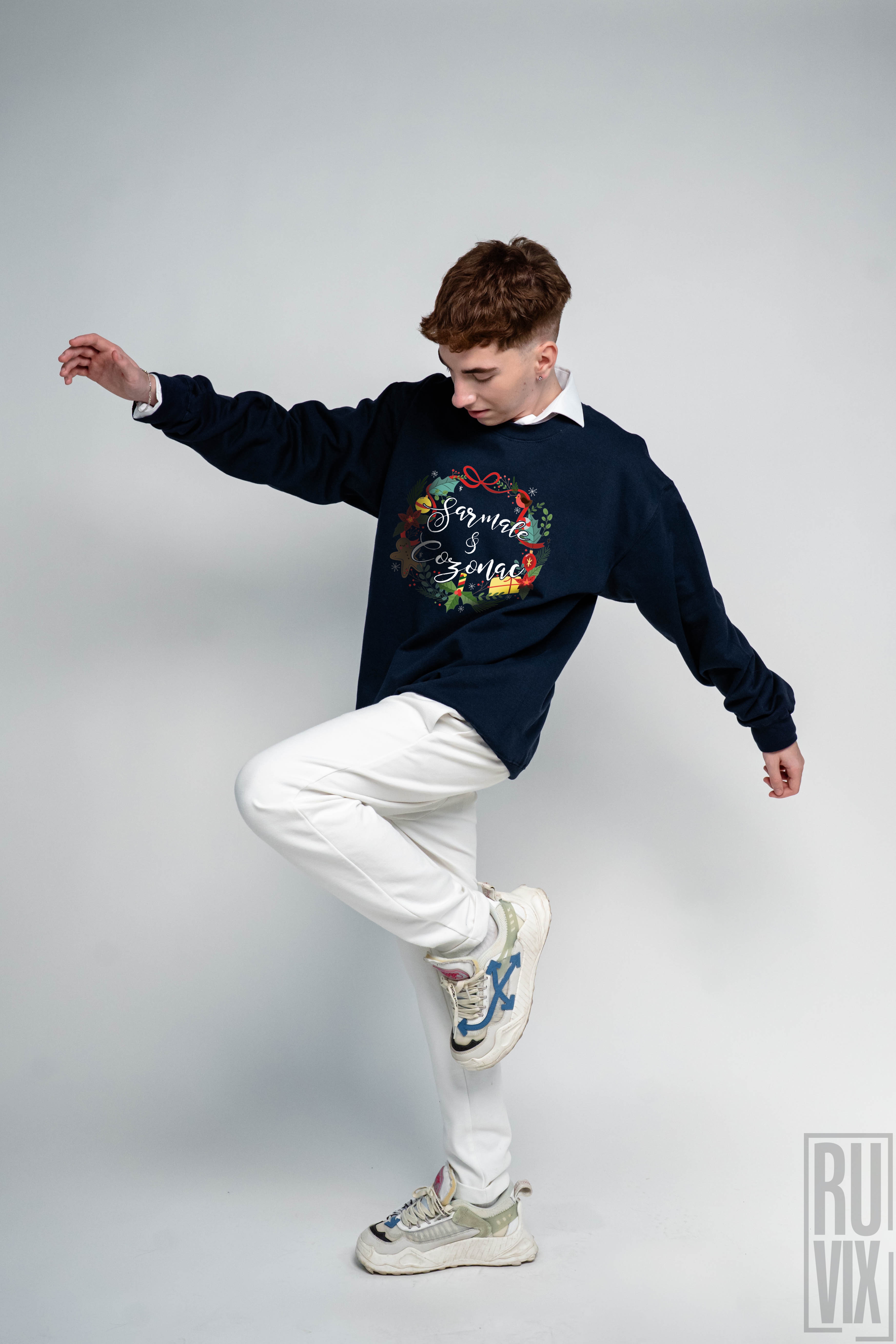 Cadouri de Crăciun, Bluză Sarmale si Cozonac, ruvix.ro