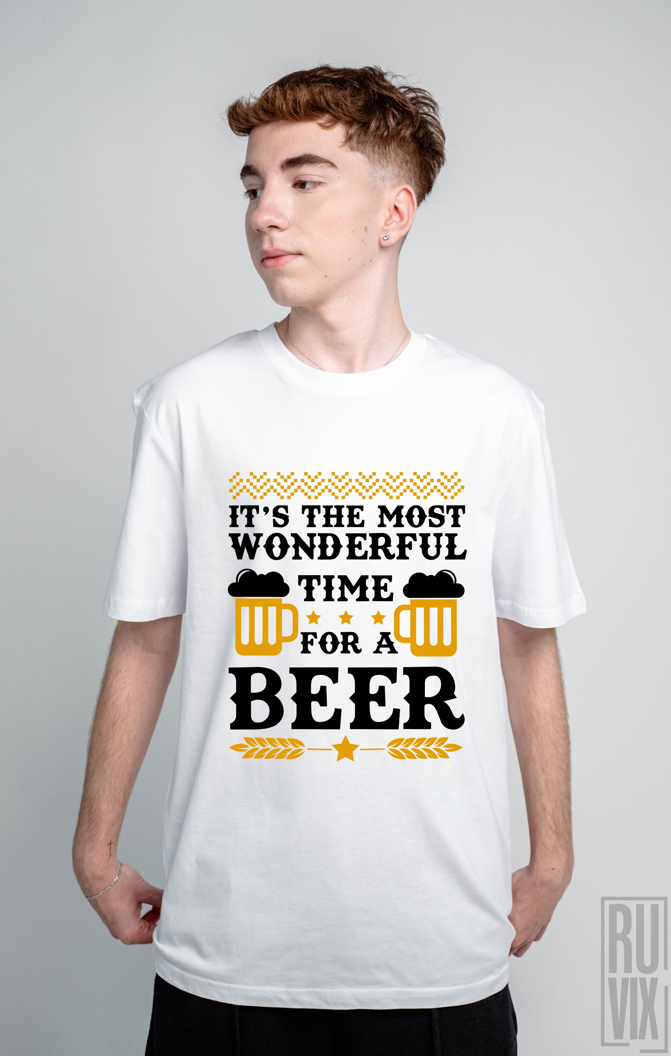 Cadouri de Crăciun, Tricou Wonderful Time for a Beer, ruvix.ro