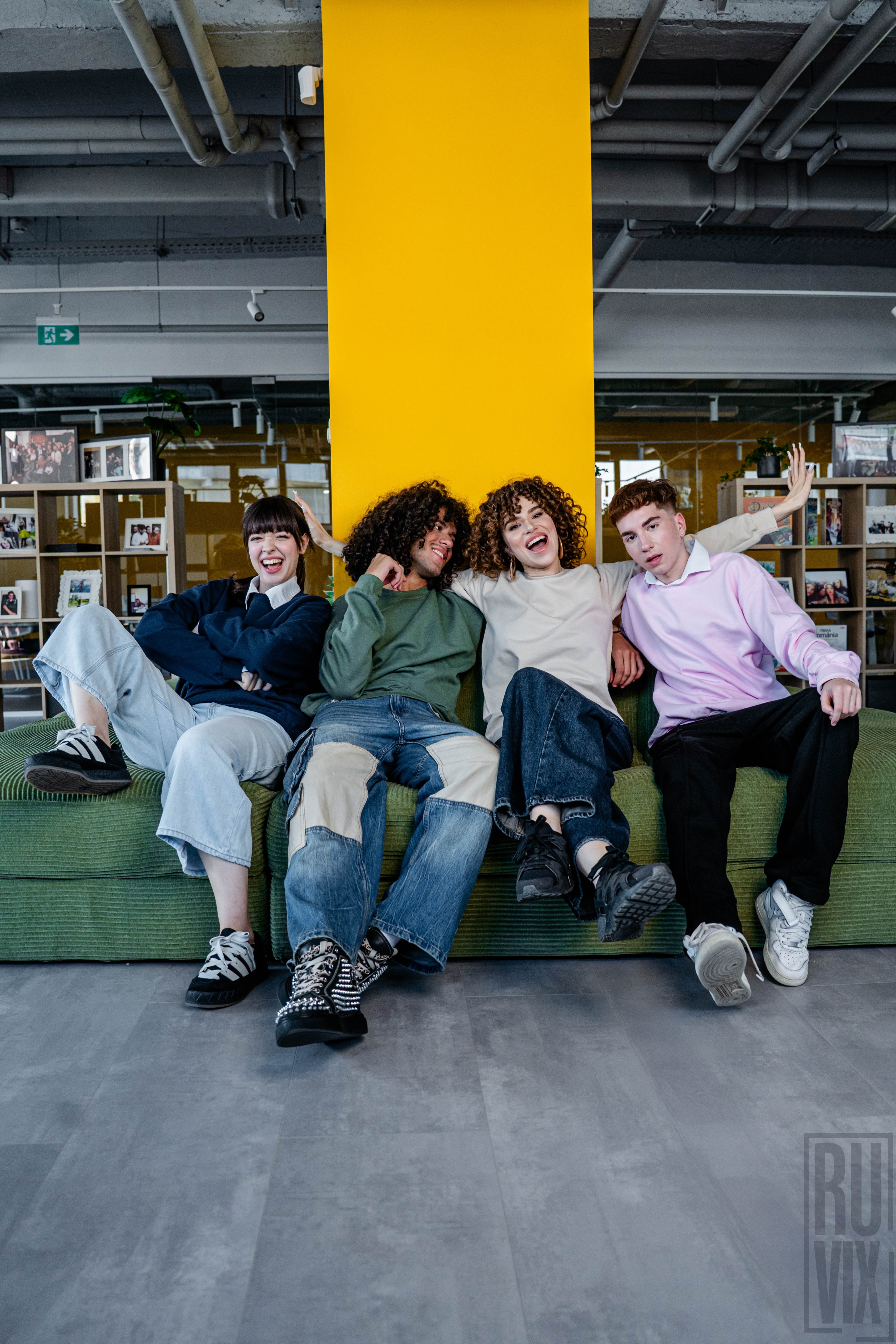 Reduceri, Bluză brodată DĂRUIESC, ruvix.ro