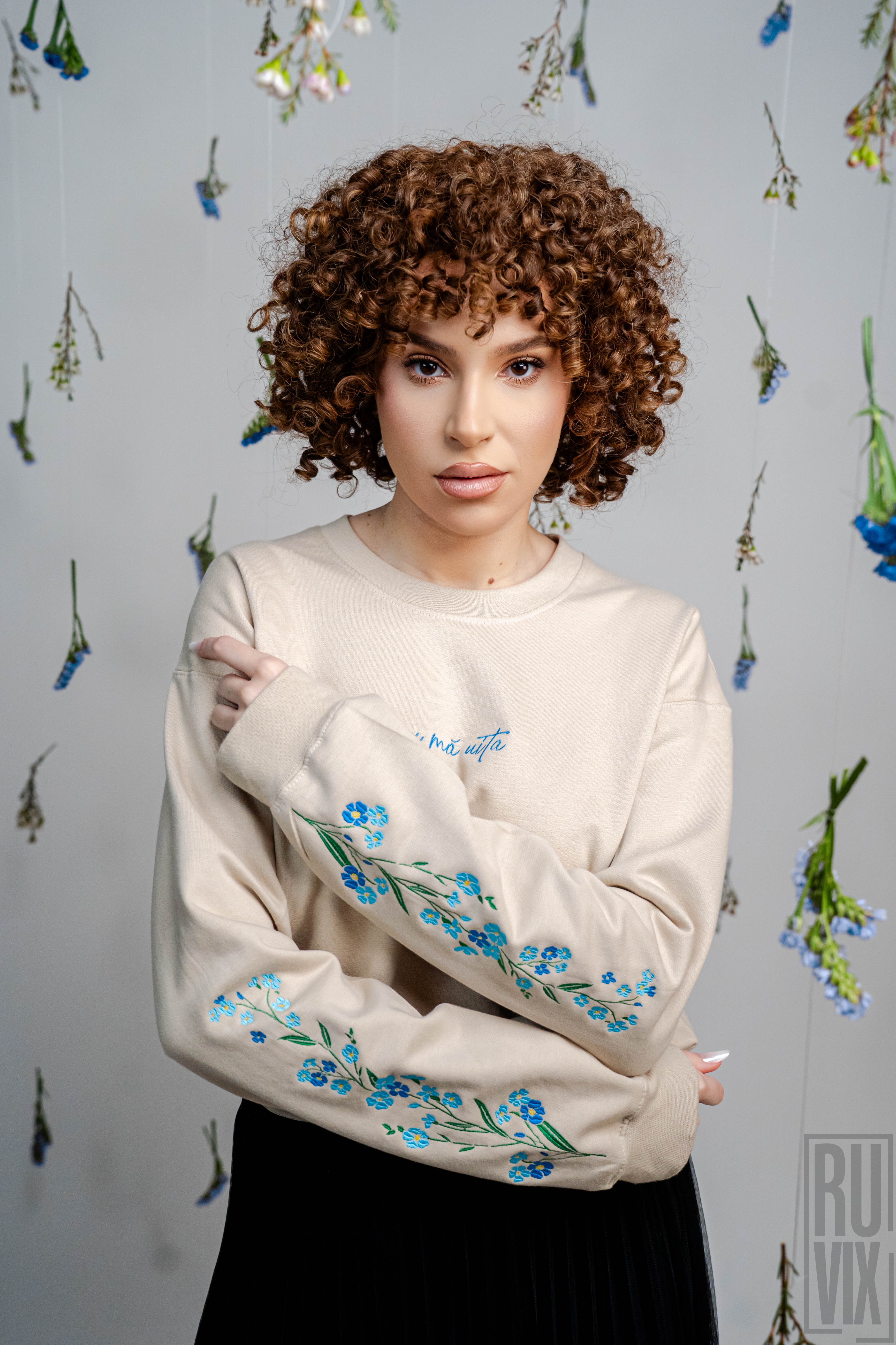 Mărțișor și Ziua Femeii, Bluză Crem Nu mă uita, ruvix.ro