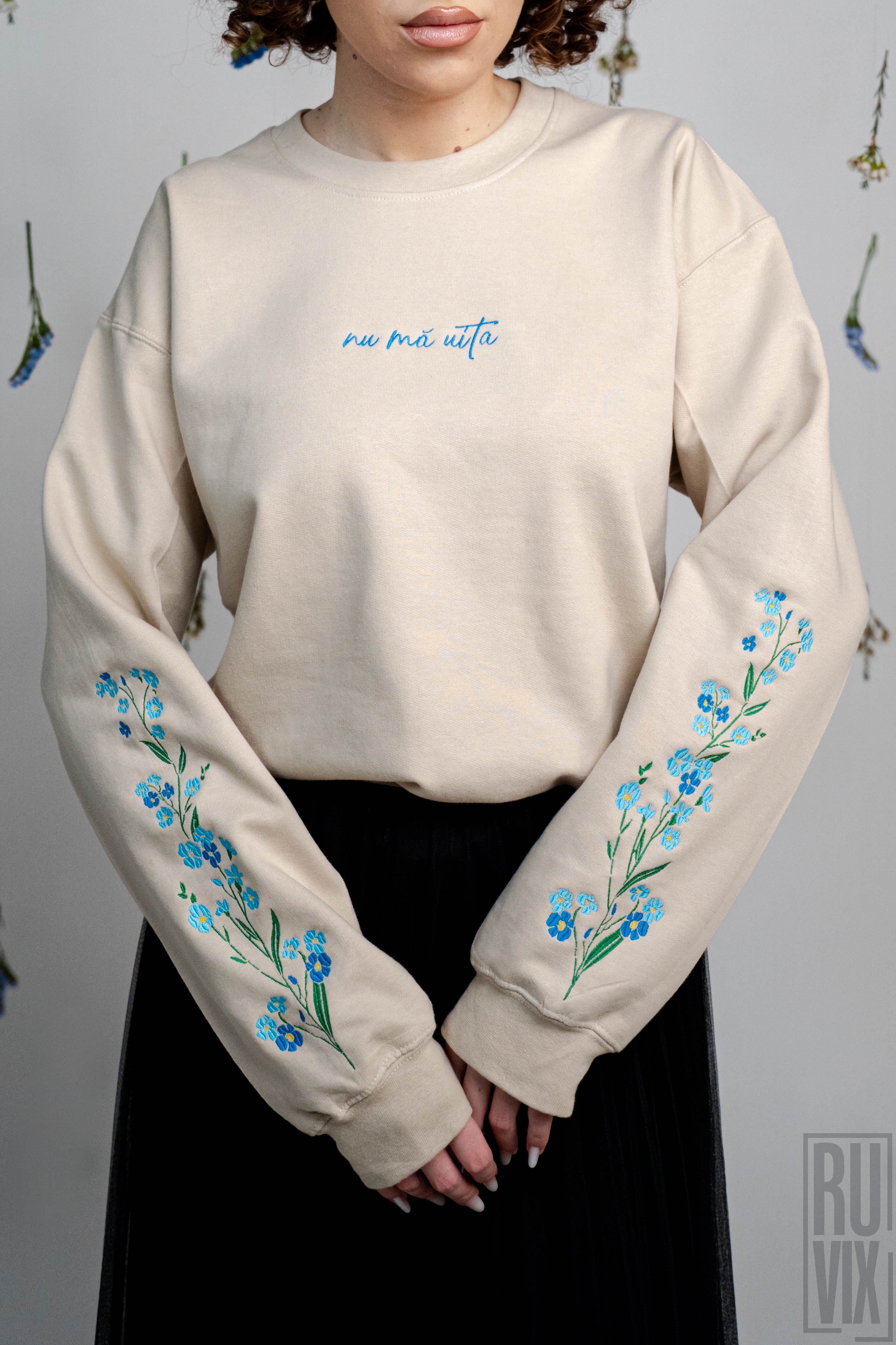 Mărțișor și Ziua Femeii, Bluză Crem Nu mă uita, ruvix.ro