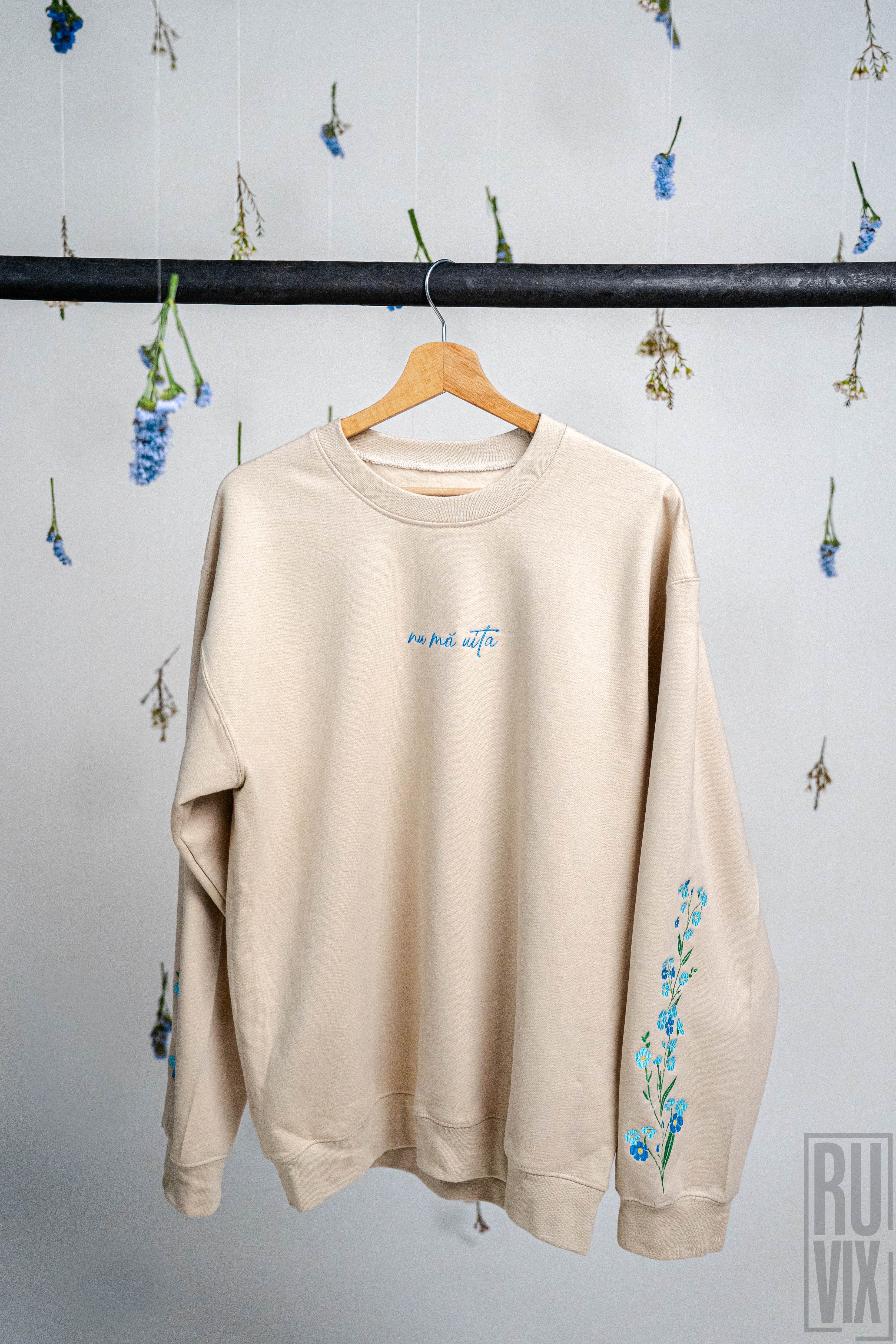 Mărțișor și Ziua Femeii, Bluză Crem Nu mă uita, ruvix.ro