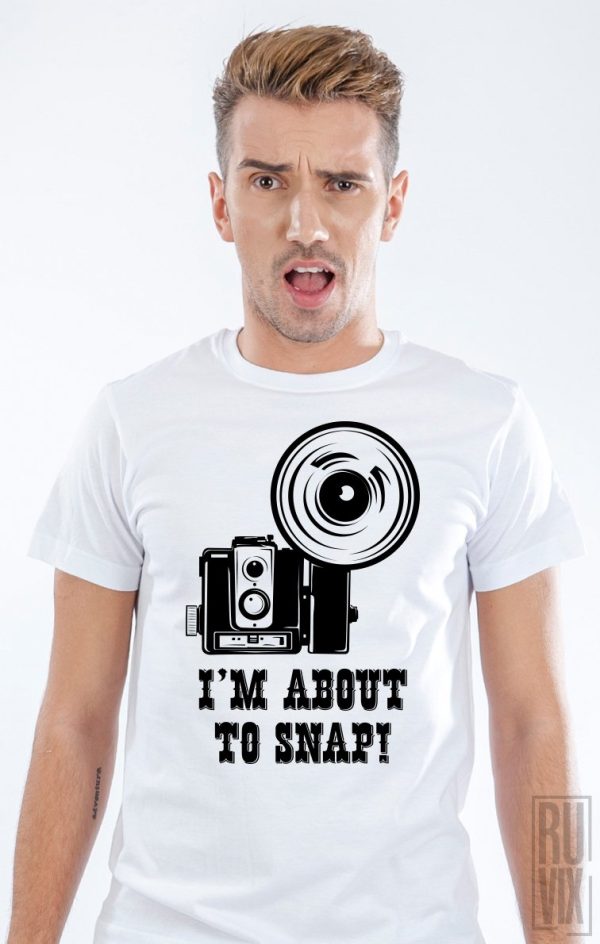 Tricouri cu Mesaje, Tricou About To Snap, ruvix.ro