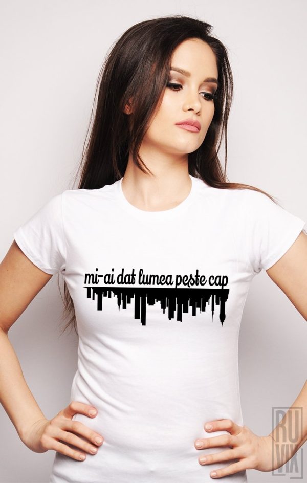 Tricouri cu Mesaje, Tricou Lumea Peste Cap, ruvix.ro