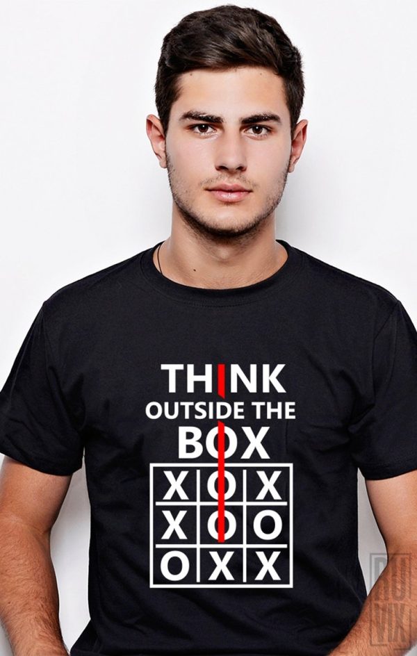 Tricouri cu Mesaje, Tricou Think Outside The Box, ruvix.ro