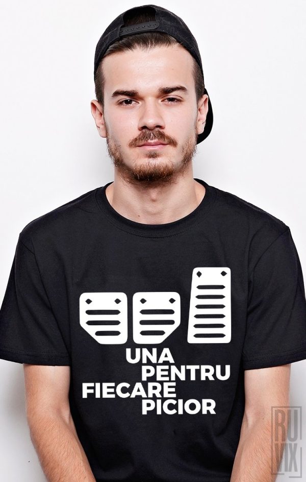 Tricouri cu Mesaje, Tricou Trei Picioare, ruvix.ro